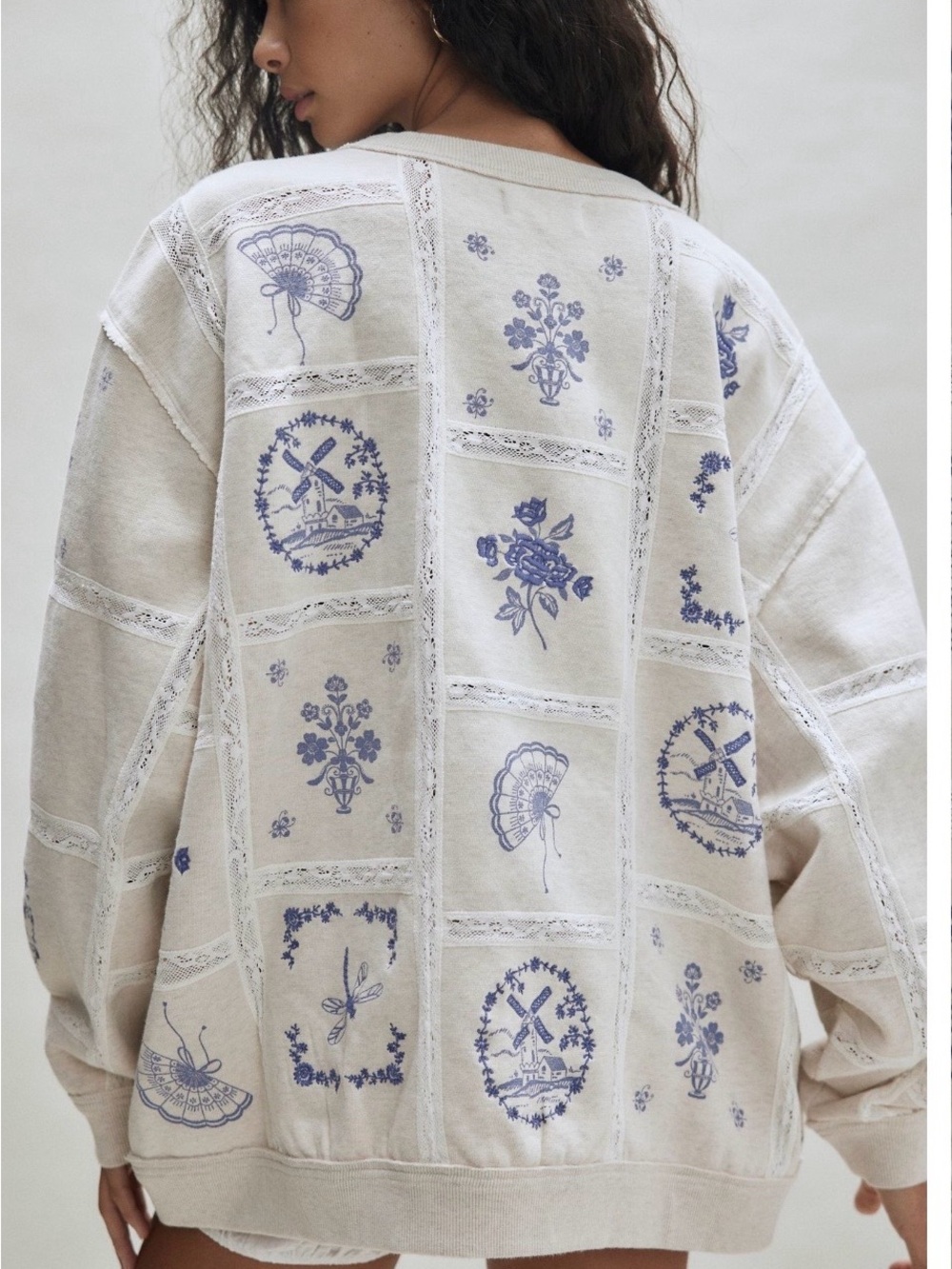 Free People Rudy Lace Embroidered Patchwork Sweatshirt 💯 Cotton NWT - Picture 2 of 4